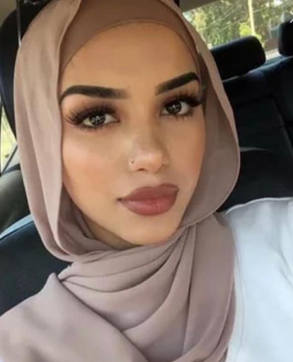 Aysel Fatih Escort Profil Resmi Aysel - Fatih VIP Escort Bayan Modeli - Gerçek Fotoğraflı İlan