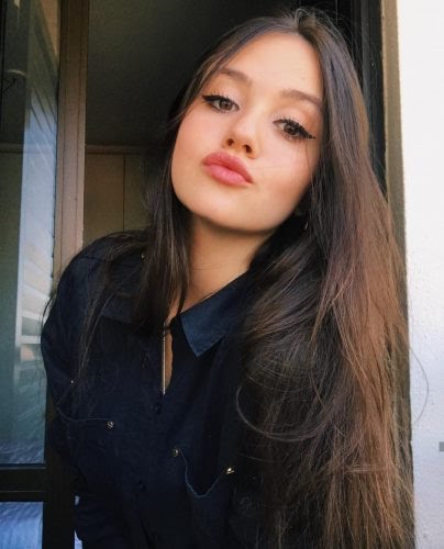 Asuman Fatih Escort Profil Resmi Asuman - Fatih VIP Escort Bayan Modeli - Gerçek Fotoğraflı İlan